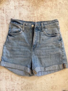 H&M Medium Blue Denim Rolled Hem Shorts
